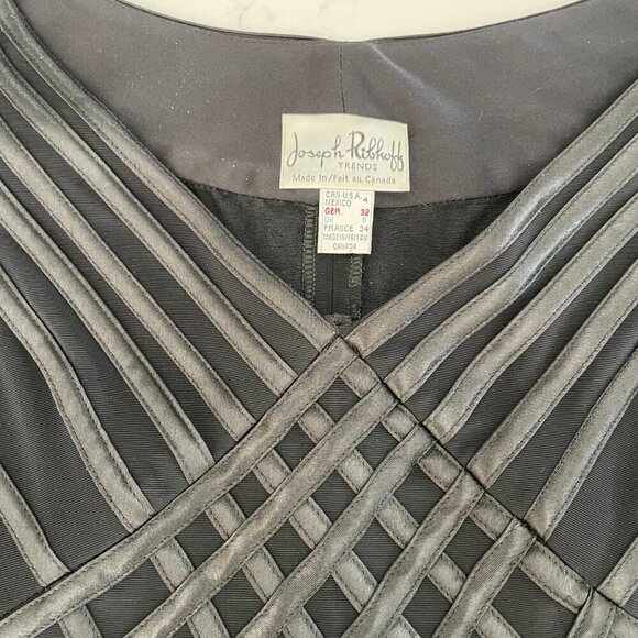 Joseph Ribkoff Trends Classic Slvless V Neck Lined Top Diamond Detail Blk Sz 4 - Picture 5 of 8